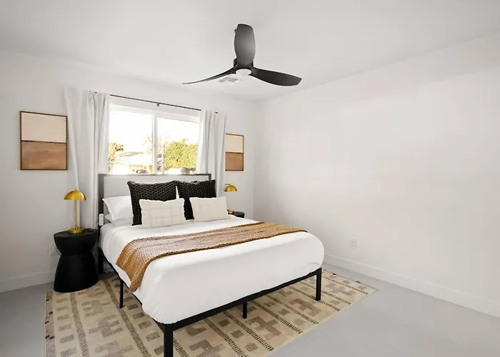 Dom wakacyjny 3016 North 84th Place / Scottsdale, Az 85251 Scottsdale